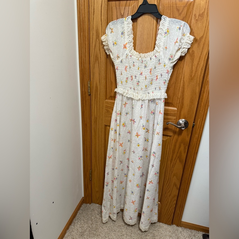 Vintage 70’s ILGWU White Eyelet Puff sleeve Smocked Floral Prairie Maxi Dress